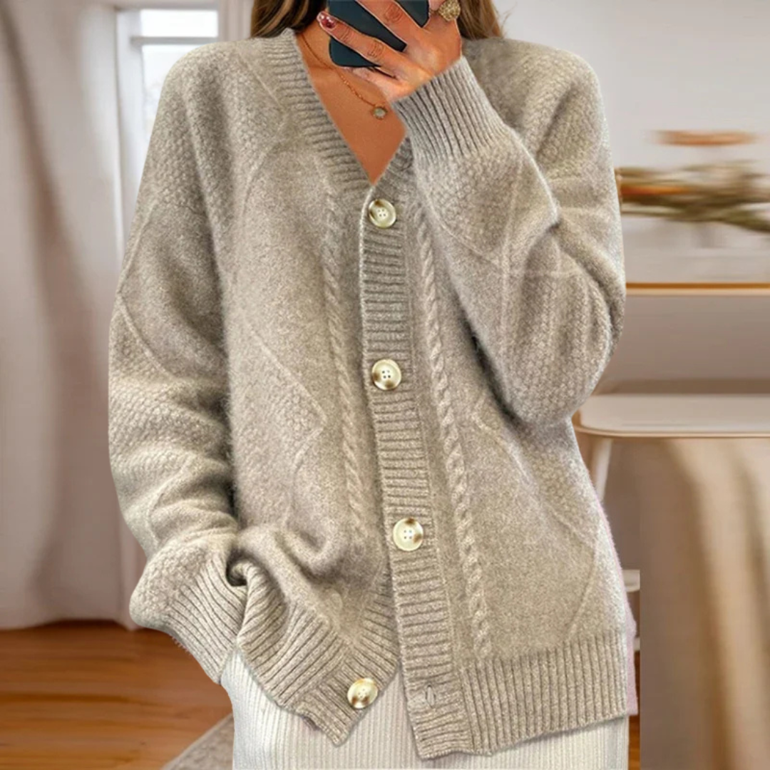 Leah | Cable-Knit Cardigan