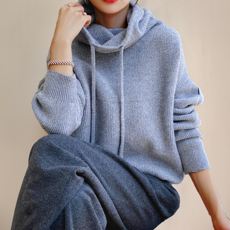 Fiona | Cozy Hooded Pullover Style