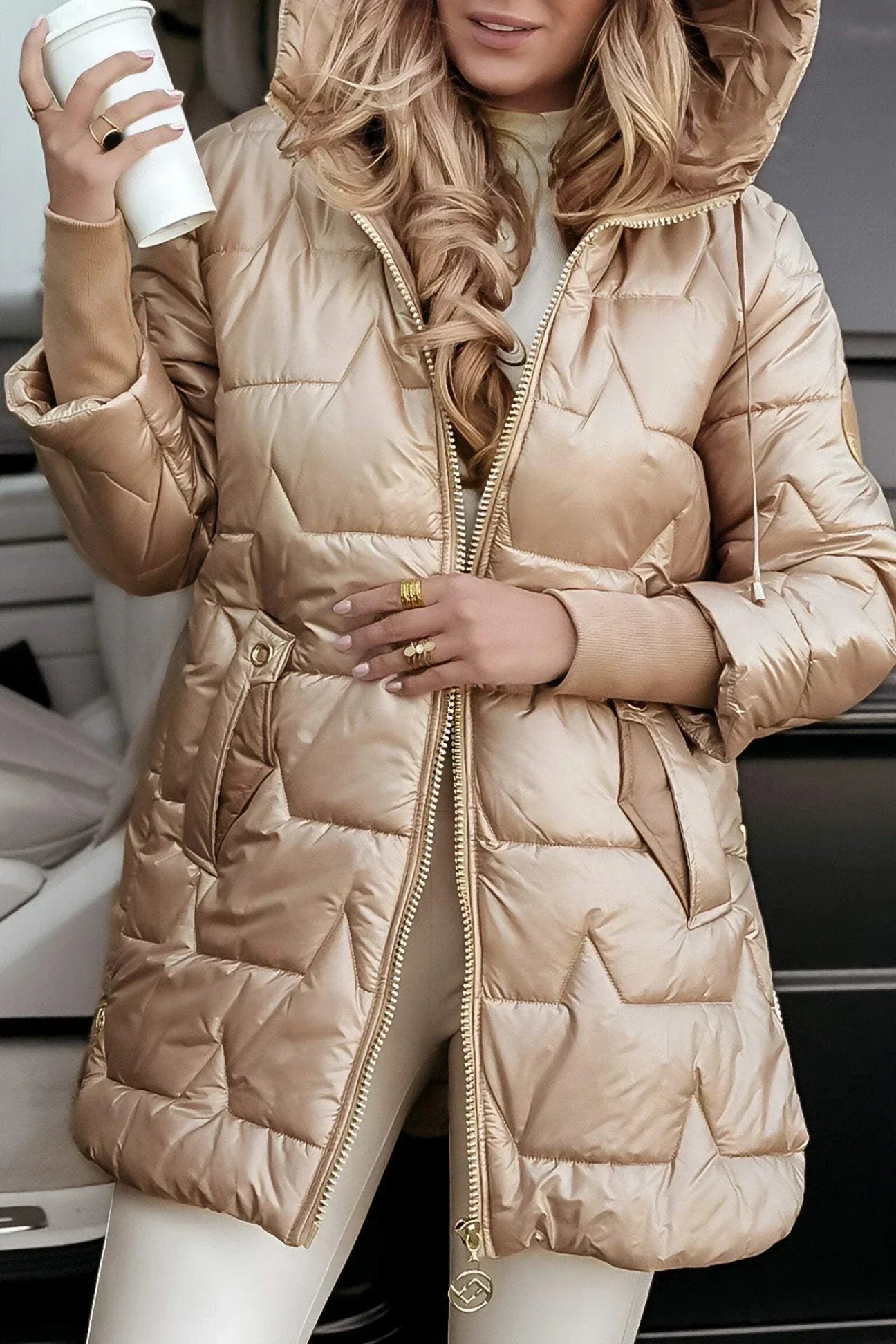 Alisha | Elegant winter coat with hood and padding
