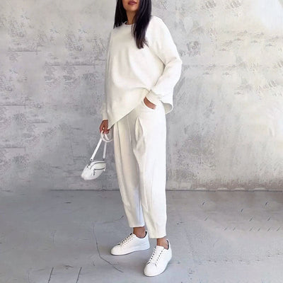 Coraline | Two-Piece Set with Long Sleeve Top and Loose Pants